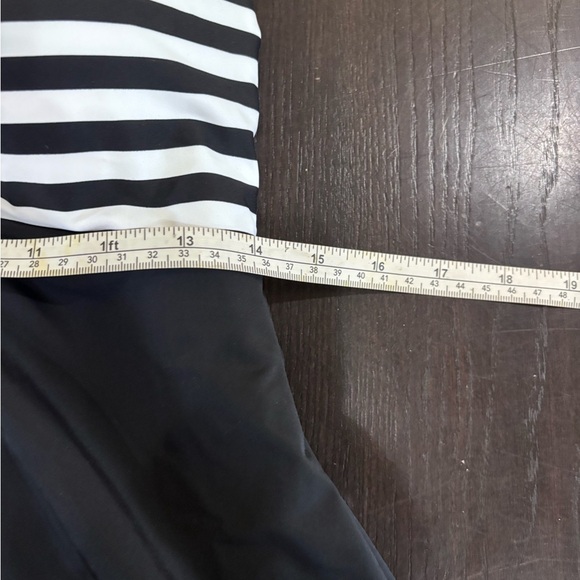 NWT Cocoship Black & White Striped Retro 60’s Swimdress Swimsuit Size 16 - Picture 12 of 12